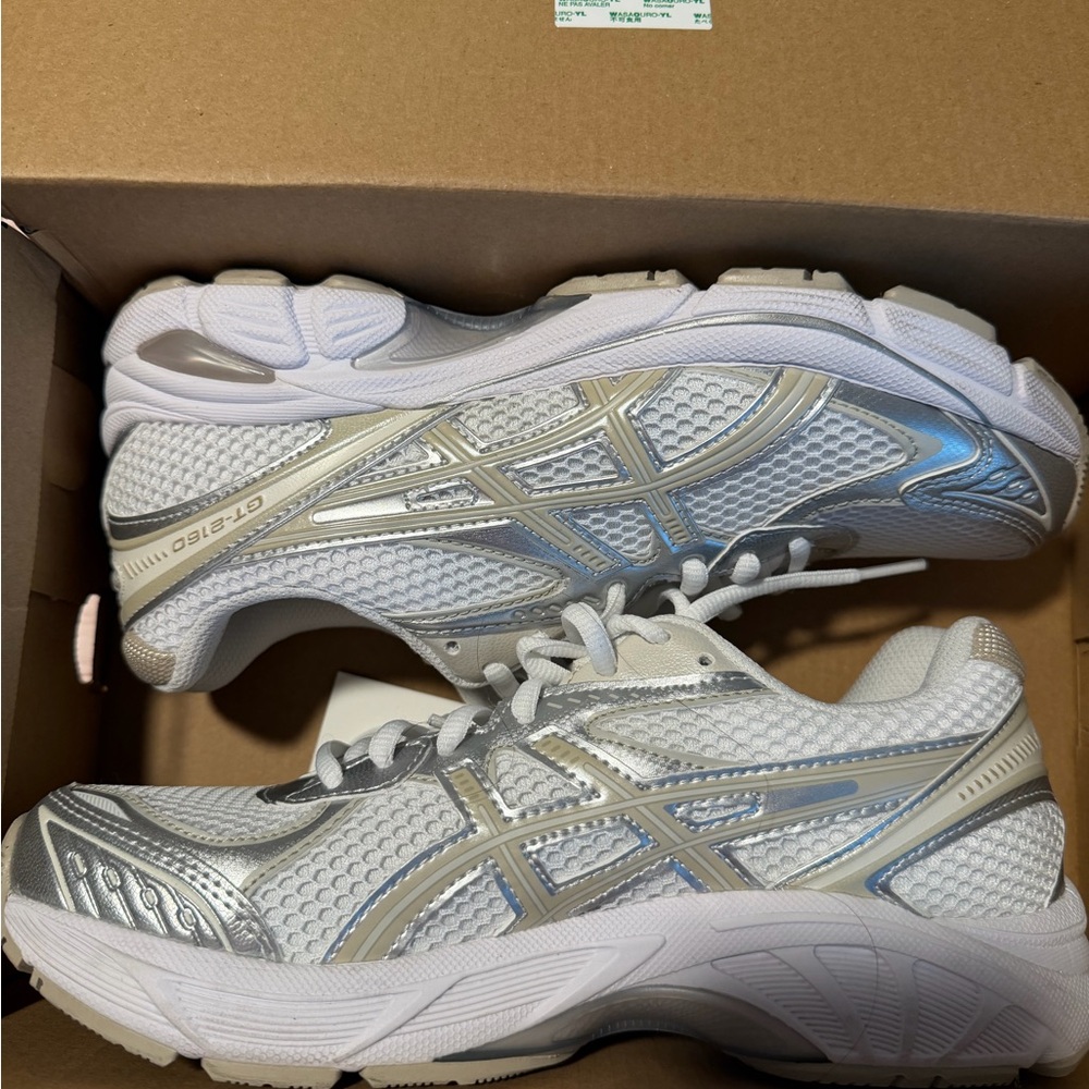 ASICS Women's White and Silver Athletic Shoes